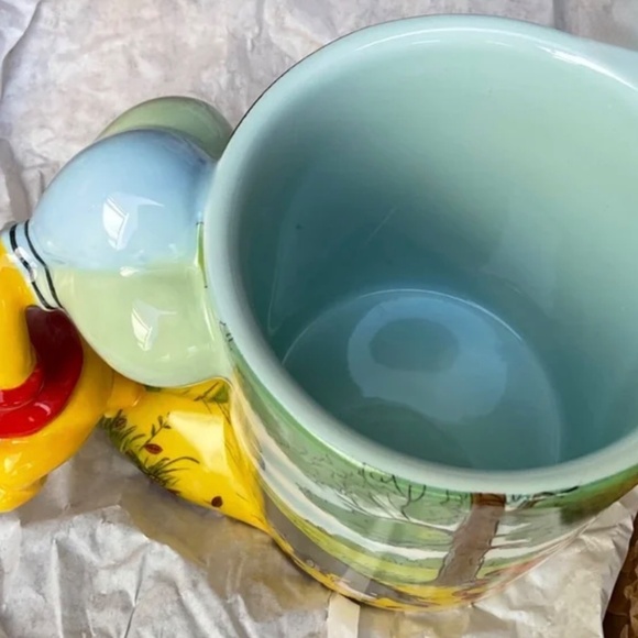 DISNEY PARKS WINNIE THE POOH MUG NWT - Picture 2 of 4